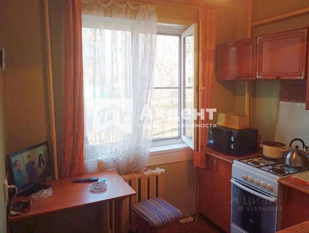 2-к кв. Ивановская область, Иваново просп. Текстильщиков, 64 (46.0 м) - Фото 1