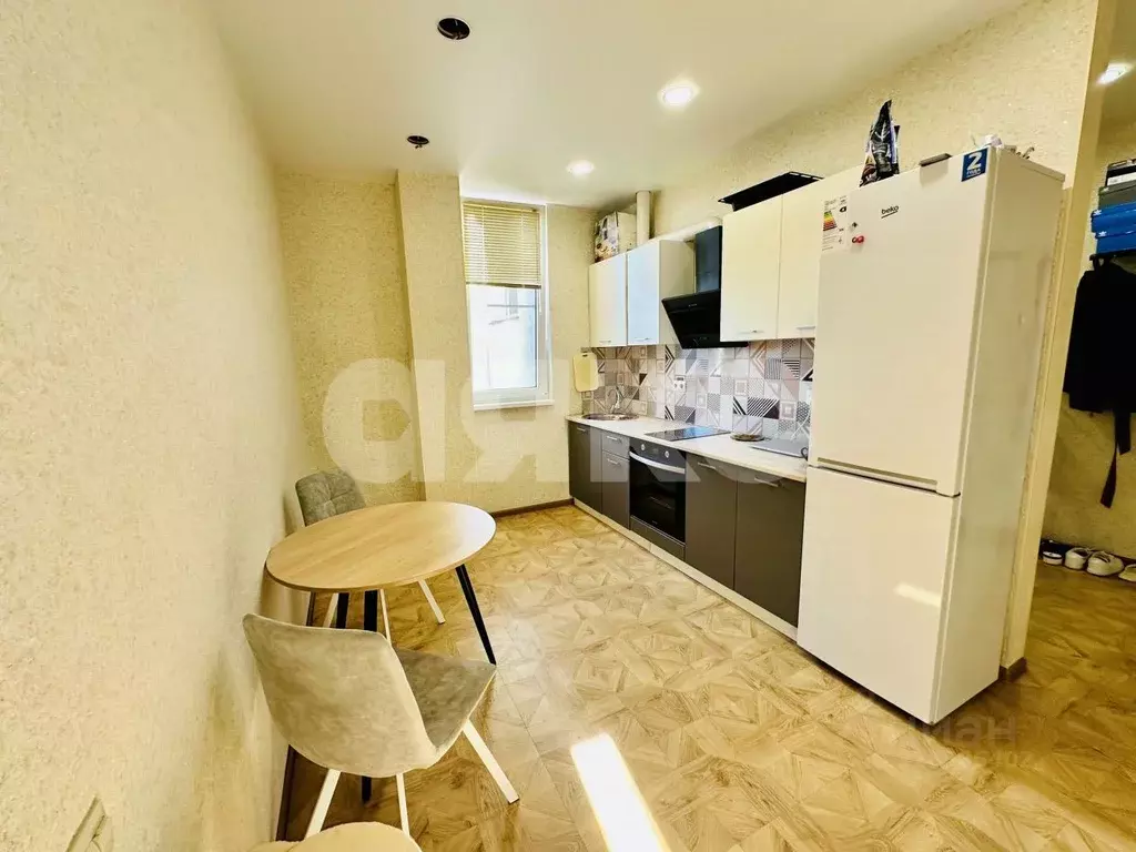 2-к кв. Краснодарский край, Сочи Вишневая ул., 36/1 (45.5 м) - Фото 1