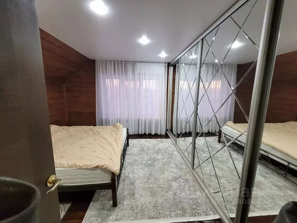 Дом в Нижегородская область, с. Дивеево ул. Есенина, 15 (150 м) - Фото 1