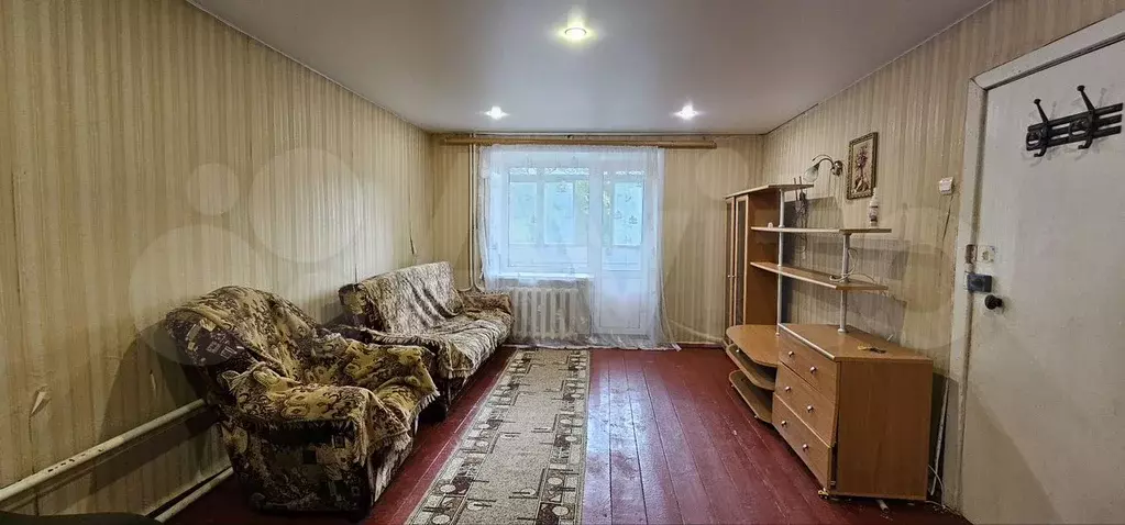 Комната 21 м в 4-к., 2/4 эт. - Фото 0