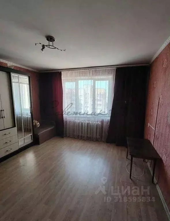 1-к кв. Белгородская область, Старый Оскол Южный мкр, 10 (36.0 м) - Фото 0