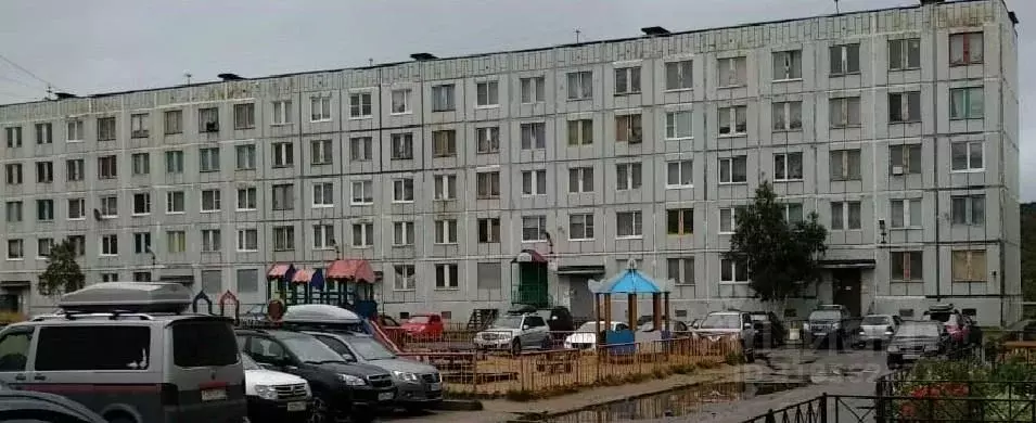 Помещение свободного назначения в Мурманская область, пос. Видяево ул. ... - Фото 0