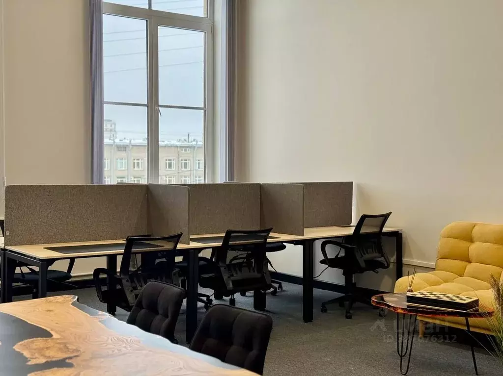 Помещение свободного назначения в Санкт-Петербург просп. Большой ... - Фото 1