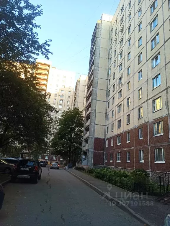 3-к кв. санкт-петербург караваевская ул, 22 (80.0 м) - Фото 0