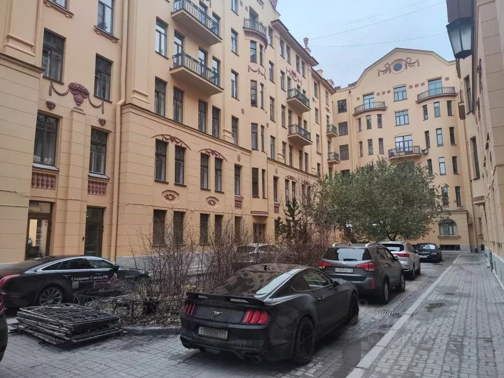 6-к кв. Санкт-Петербург ул. Рубинштейна, 23 (212.5 м) - Фото 1