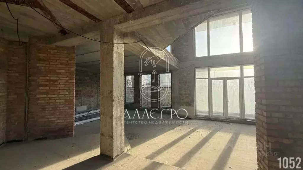 Помещение свободного назначения в Севастополь ул. Ивана Голубца, 19 ... - Фото 1