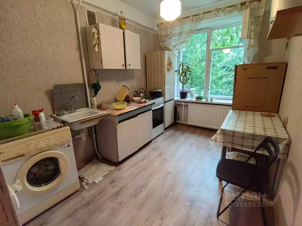Комната Санкт-Петербург ул. Карпинского, 11к1 (10.0 м) - Фото 0