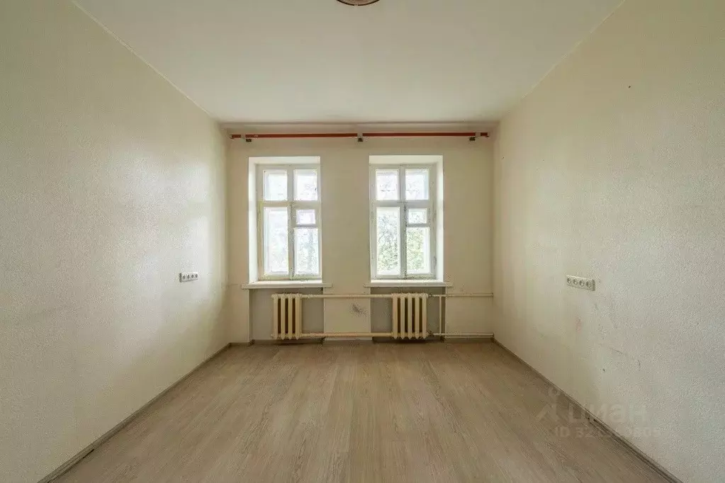 2-к кв. Свердловская область, Екатеринбург ул. Кирова, 7 (48.9 м) - Фото 0