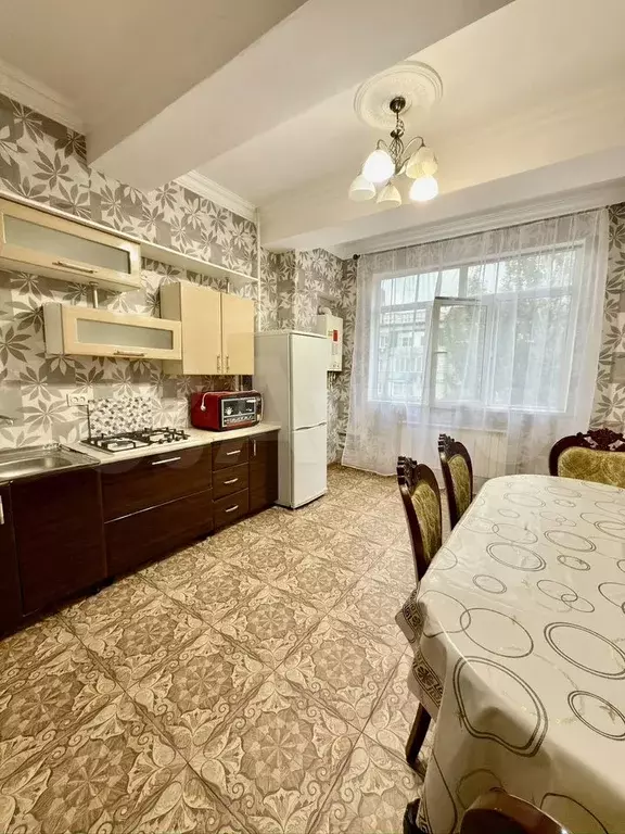 2-к. квартира, 65 м, 3/5 эт. - Фото 0