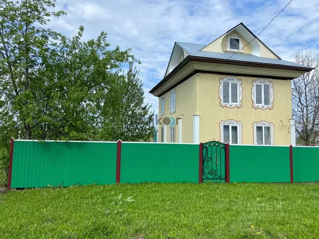 Дом в Башкортостан, Иглинский район, Балтийский сельсовет, д. ... - Фото 0