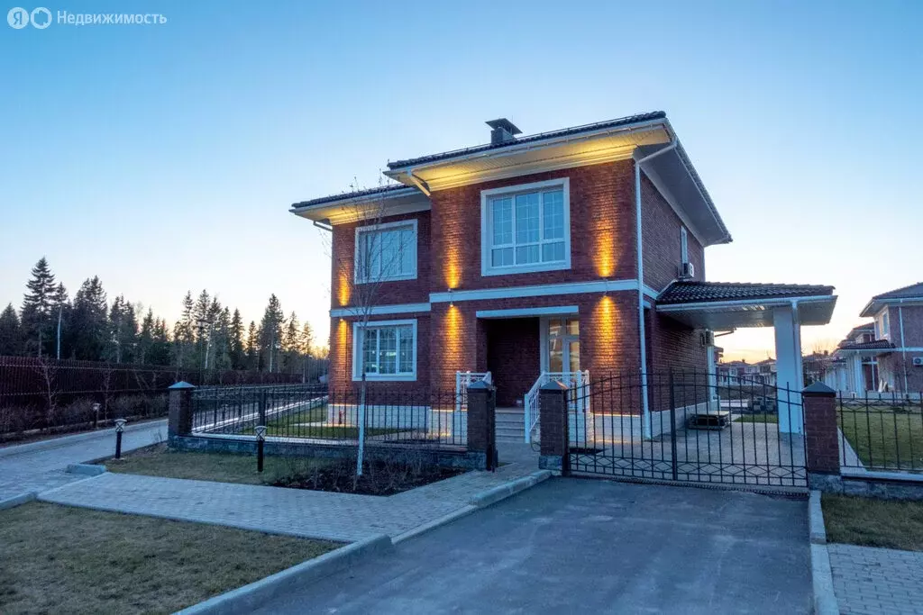 Дом в Московская область, Дмитровский муниципальный округ, село ... - Фото 1