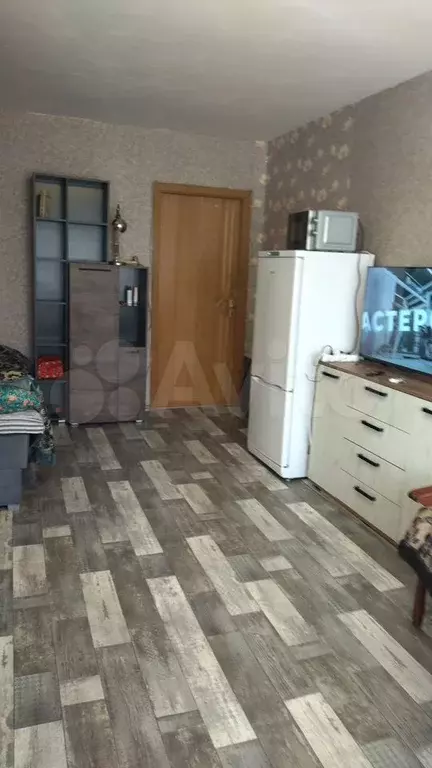 Комната 17,4 м в 3-к., 2/5 эт. - Фото 0
