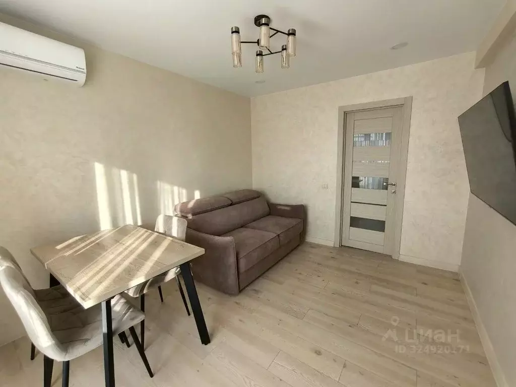 2-к кв. Приморский край, Владивосток просп. 100-летия Владивостока, ... - Фото 2