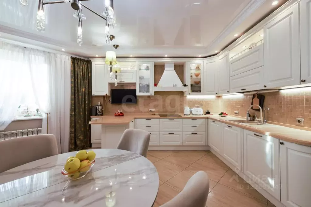 3-к кв. Татарстан, Казань ул. Академика Лаврентьева, 11 (116.0 м) - Фото 1