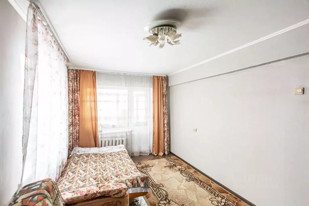 2-к кв. Омская область, Омск Нефтезаводская ул., 36А (40.8 м) - Фото 1