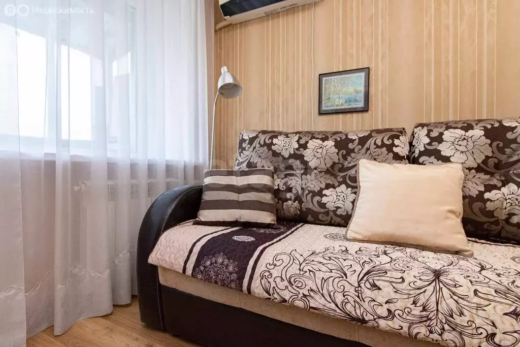 3-комнатная квартира: Тюмень, улица Республики, 175 (52.9 м) - Фото 2