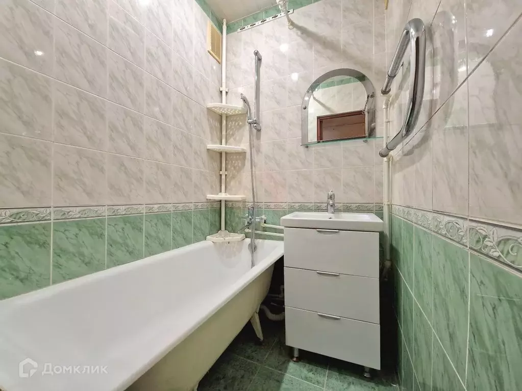 Продаётся 2-к квартира, 42 м - Фото 1