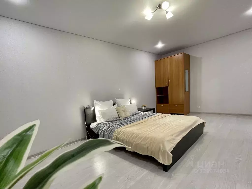 1-к кв. Татарстан, Казань ул. Баки Урманче, 11к3 (38.0 м) - Фото 1