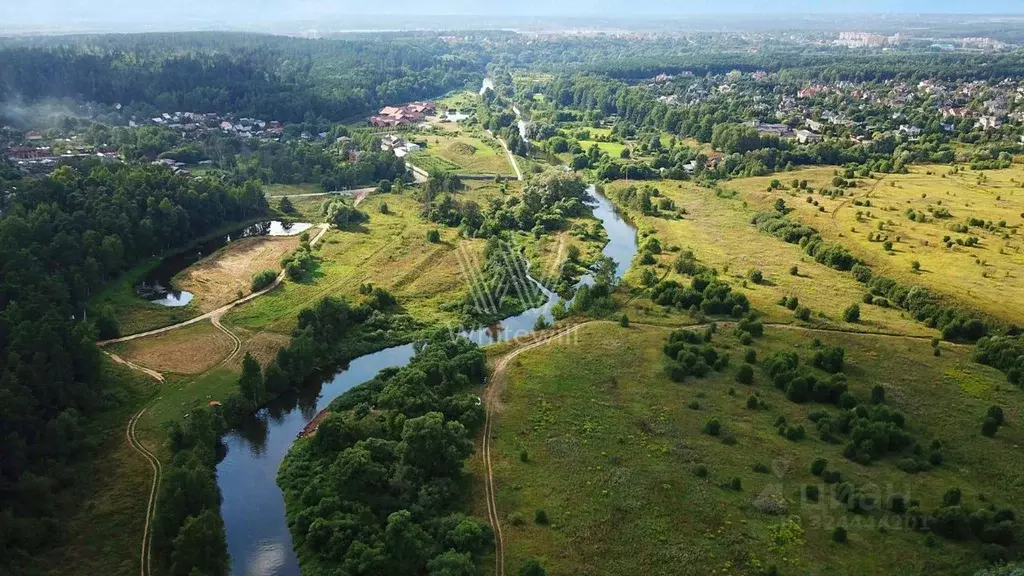 Участок в Московская область, Истра муниципальный округ, д. ... - Фото 1