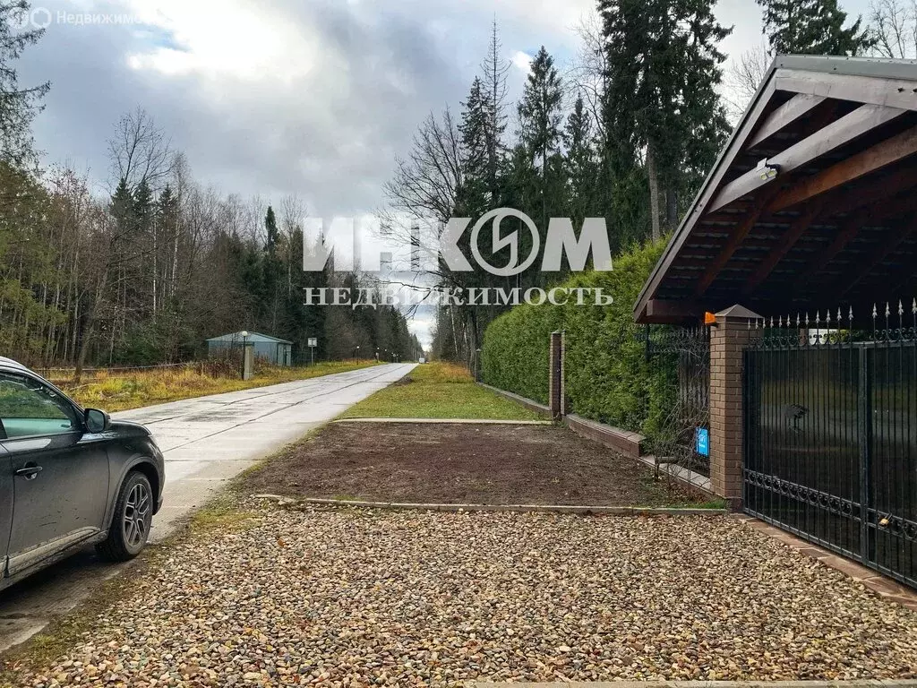 Участок в Московская область, городской округ Пушкинский, деревня ... - Фото 1