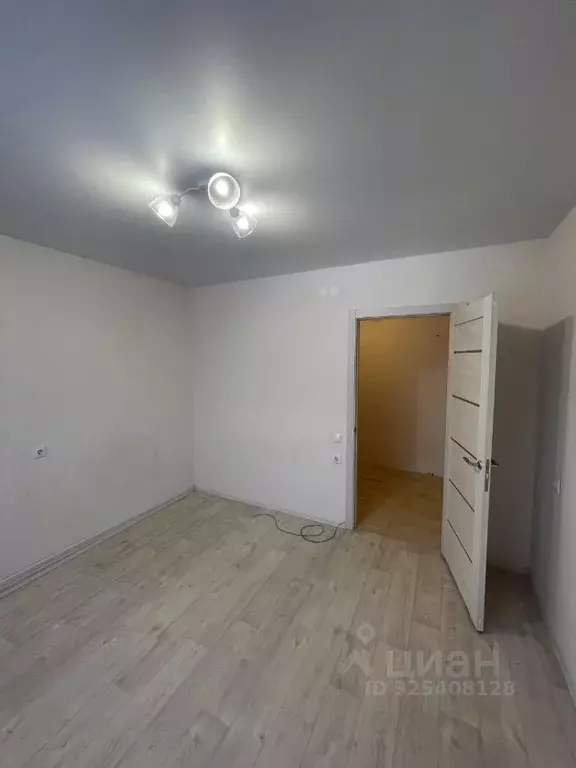 2-к кв. Нижегородская область, Нижний Новгород просп. ... - Фото 2