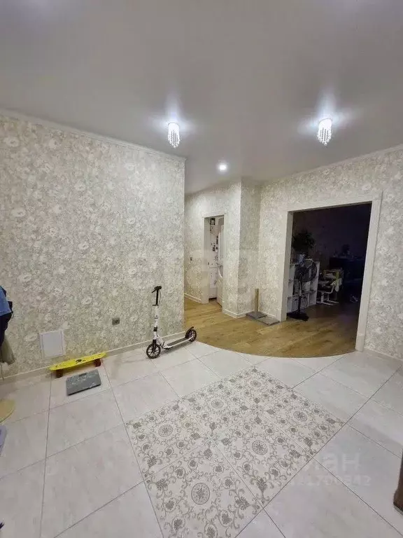 3-к кв. Калужская область, Калуга ул. Фомушина, 13 (80.0 м) - Фото 2