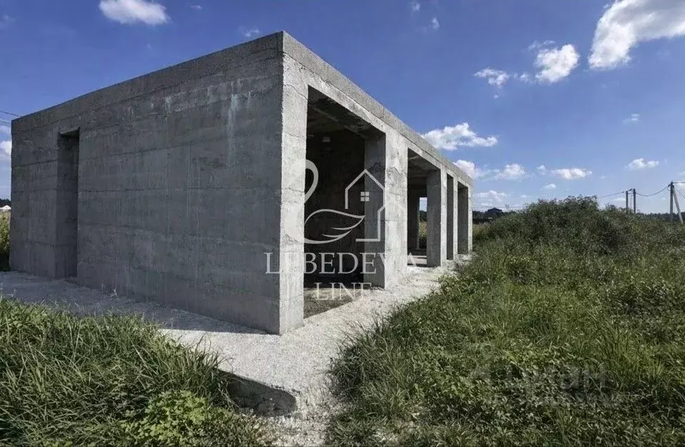 Дом в Ленинградская область, Тосненское городское поселение, д. Еглизи ... - Фото 1