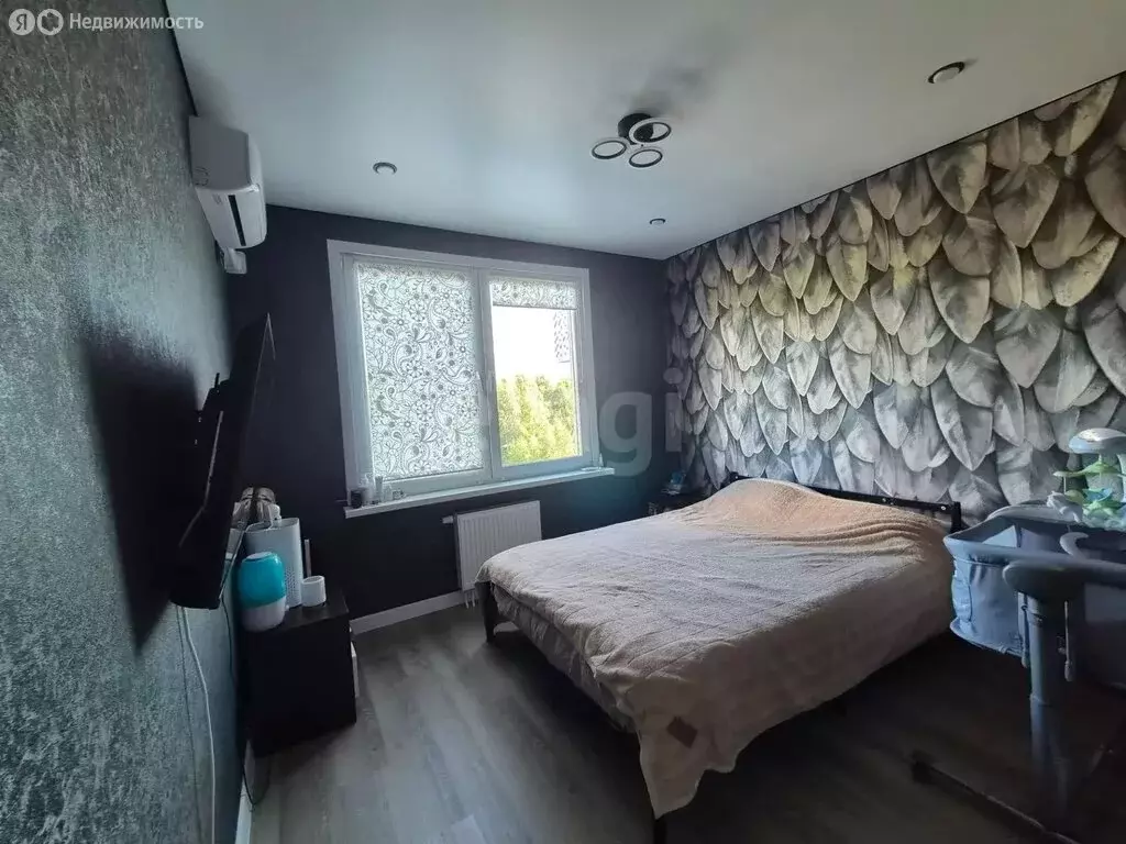 3-комнатная квартира: Казань, проспект Ильгама Шакирова, 2 (76 м) - Фото 2