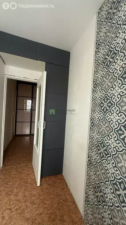 3-комнатная квартира: Ижевск, улица Е.М. Кунгурцева, 23 (50.4 м) - Фото 1