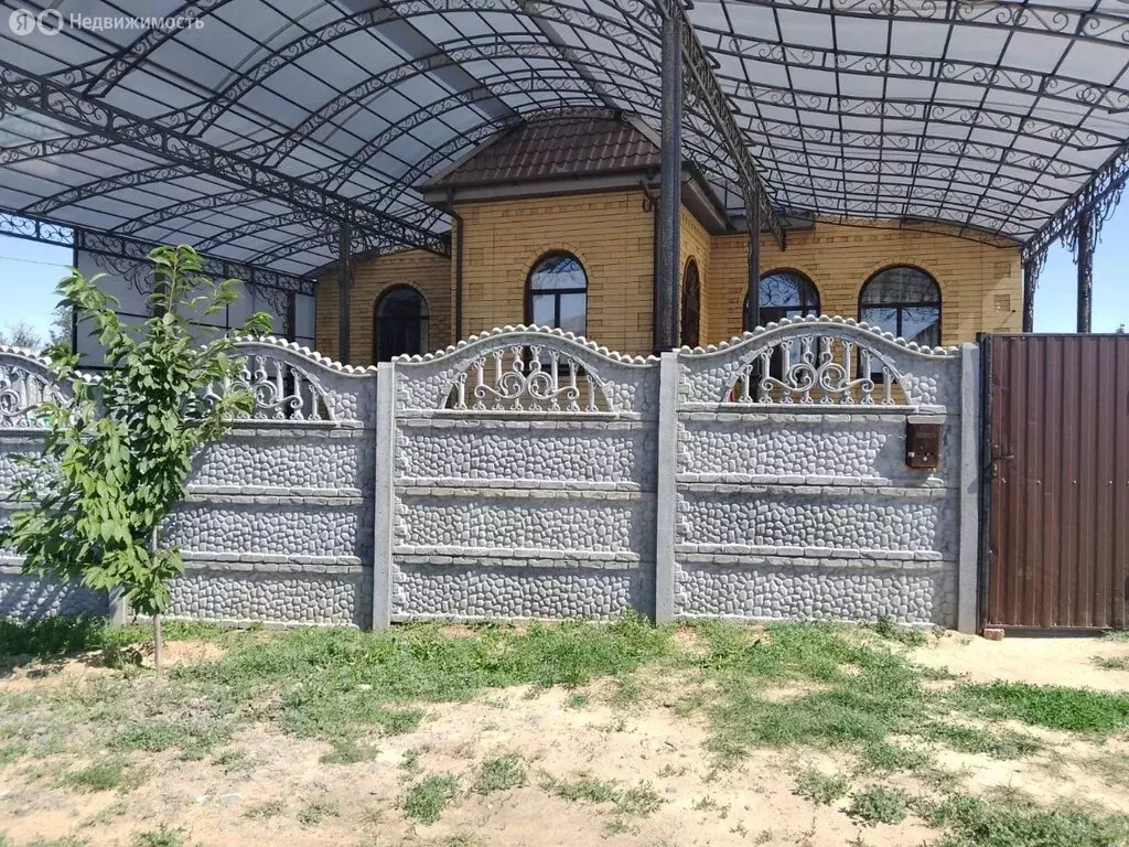 Дом в Волгоград, территория Рабочий посёлок Гумрак, улица Маршала ... - Фото 0