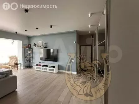 3-комнатная квартира: Аксай, улица Речников, 15к2 (75 м) - Фото 1