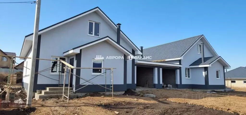 Дом в Челябинская область, с. Агаповка  (130 м) - Фото 1