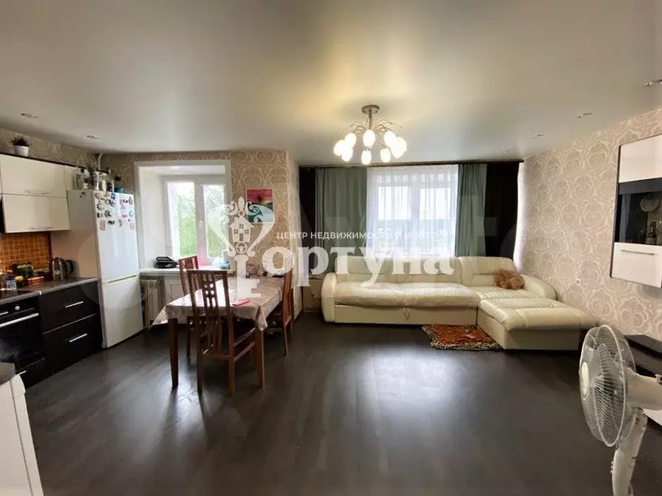 3-к. квартира, 61,7 м, 6/9 эт. - Фото 0
