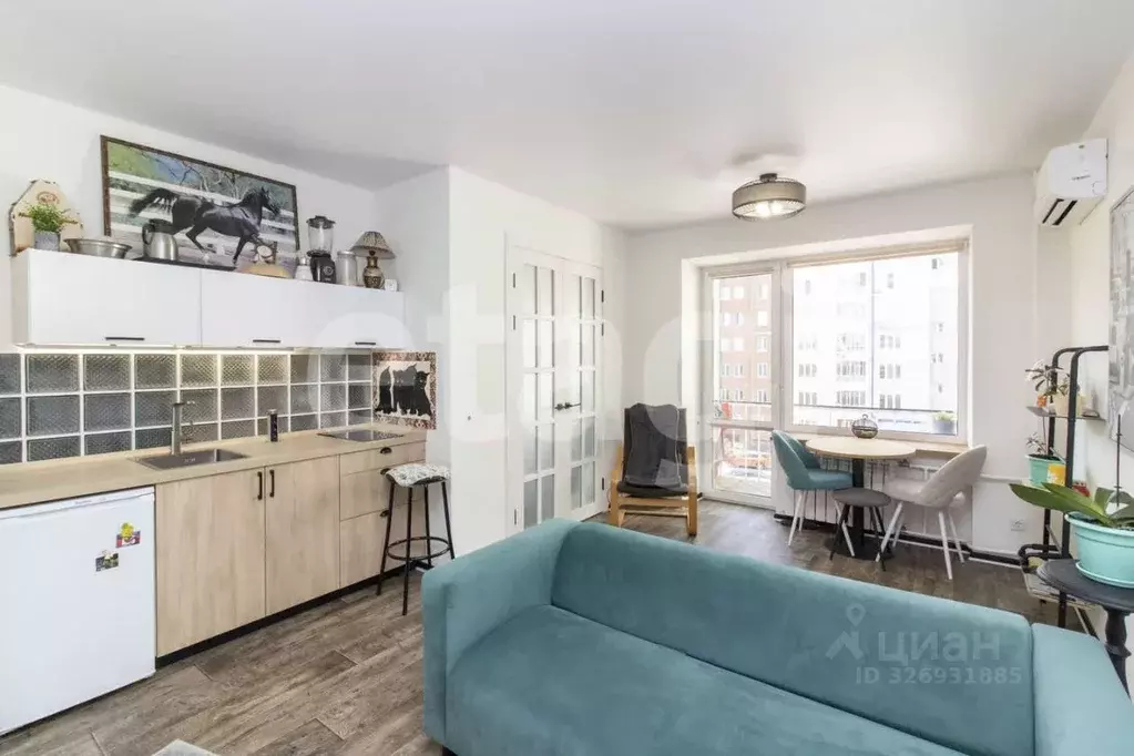 1-к кв. Тюменская область, Тюмень ул. Урицкого, 28 (31.7 м) - Фото 1