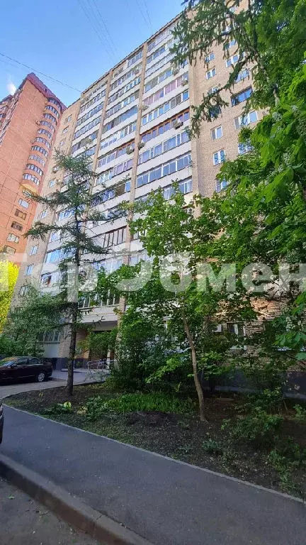 Продается комната в 3-комнатной квартире - Фото 1