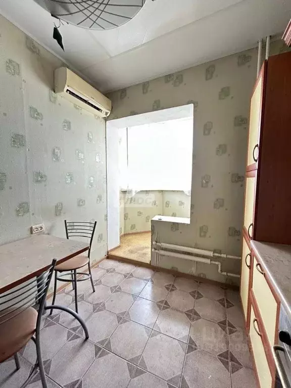 3-к кв. Астраханская область, Астрахань ул. Сен-Симона, 33к1 (78.2 м) - Фото 1