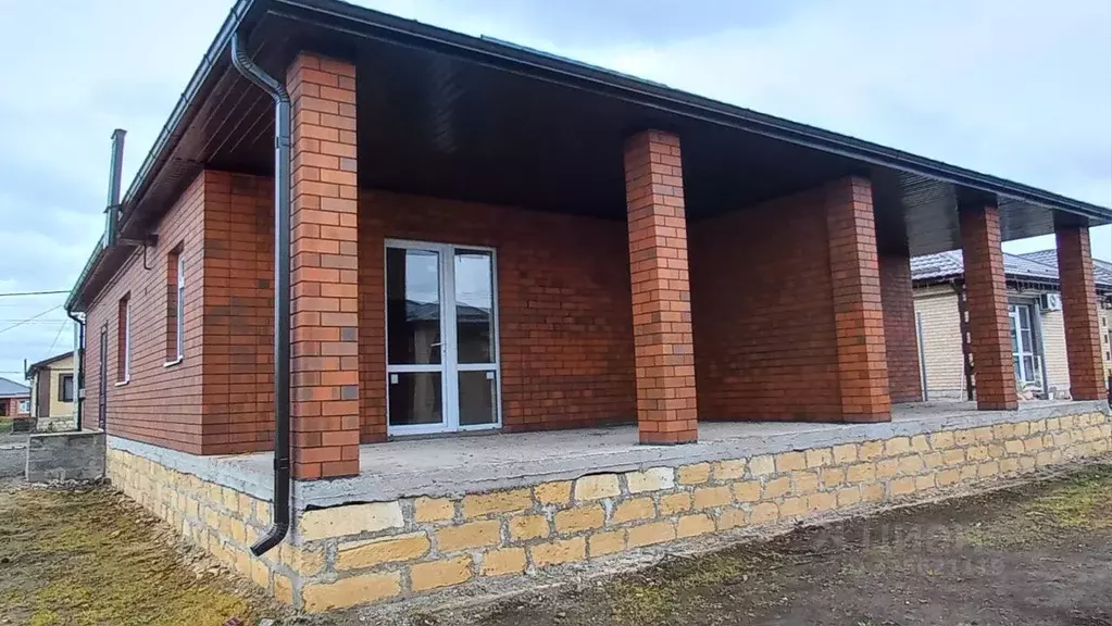 Коттедж в Ставропольский край, Михайловск Шпаковский район, ул. Андрея ... - Фото 2