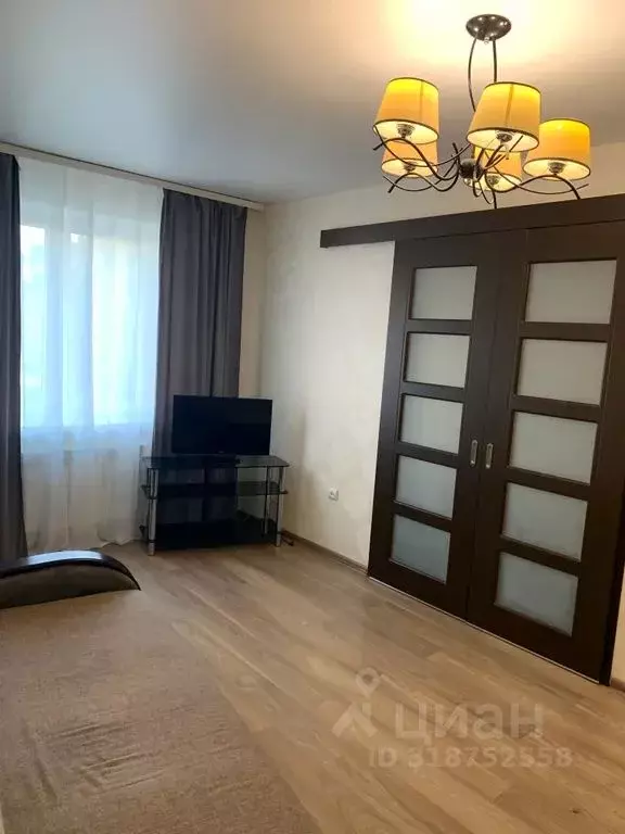 1-к кв. Татарстан, Казань ул. Баки Урманче, 1 (45.0 м) - Фото 0