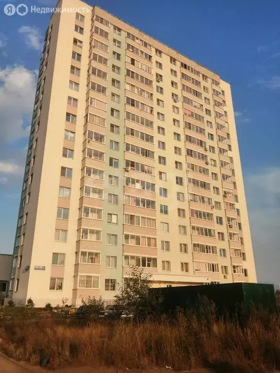 2-комнатная квартира: Нижний Тагил, улица А.З. Смелянского, 2 (46.4 м) - Фото 0
