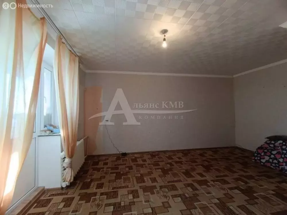 1-комнатная квартира: Зеленокумск, улица Крайнева, 64 (35 м) - Фото 2
