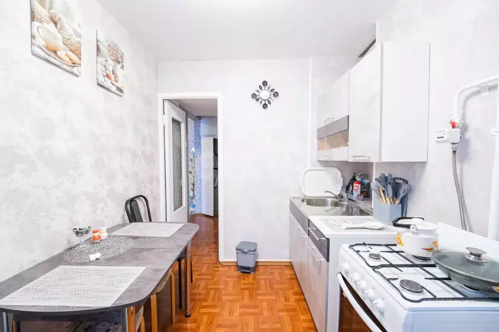 2-к кв. Башкортостан, Уфа Сипайловская ул., 10 (45.0 м) - Фото 1