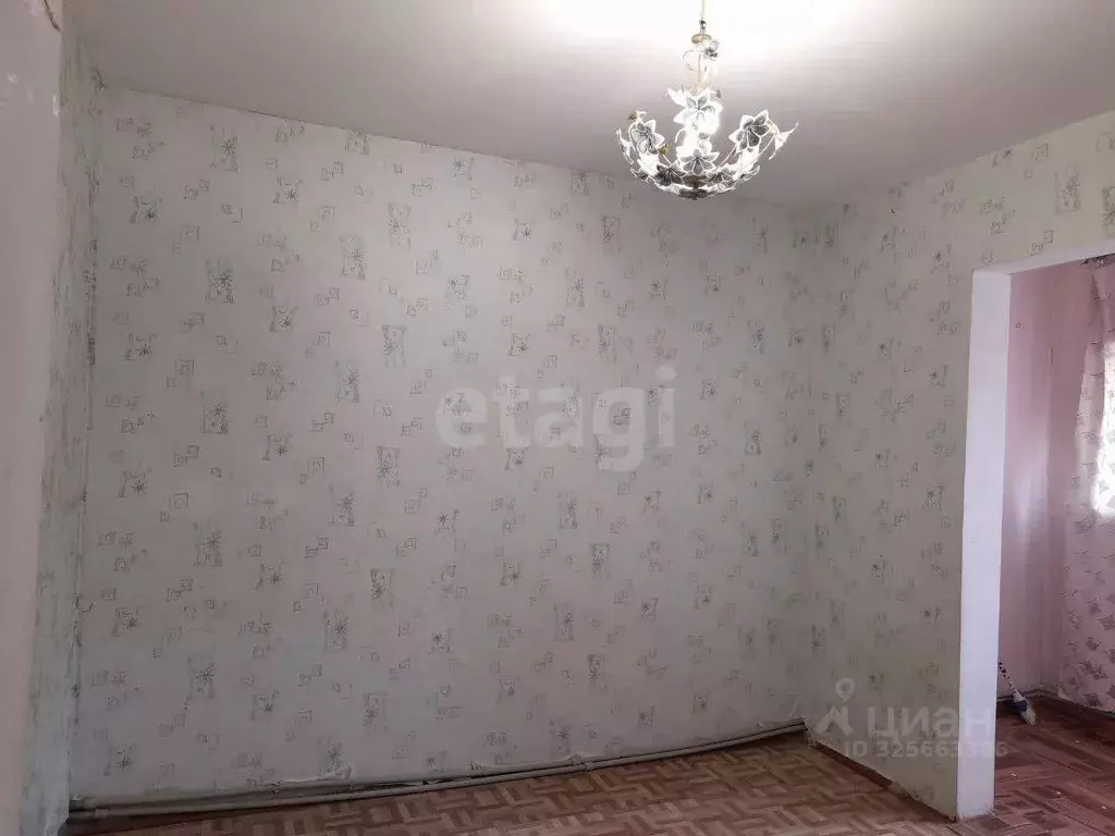 4-к кв. Крым, Феодосия ул. Дружбы, 42Б (92.5 м) - Фото 0