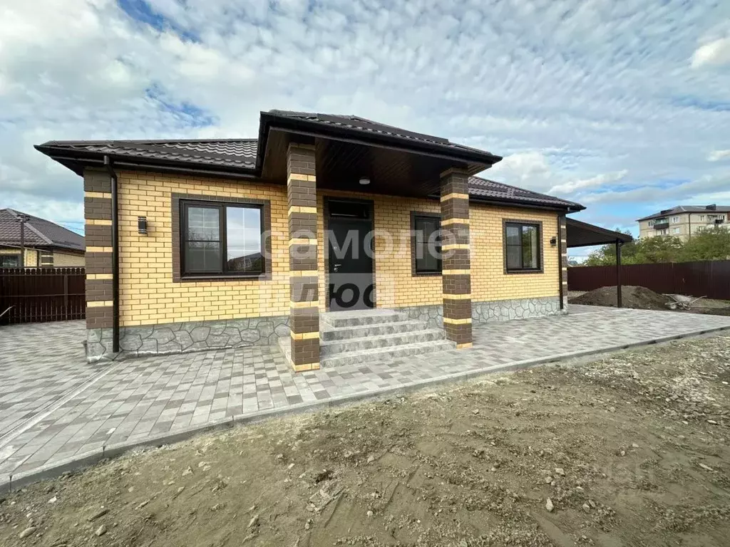 Дом в Краснодарский край, Тимашевск Индустриальный мкр, ул. Парковая ... - Фото 1