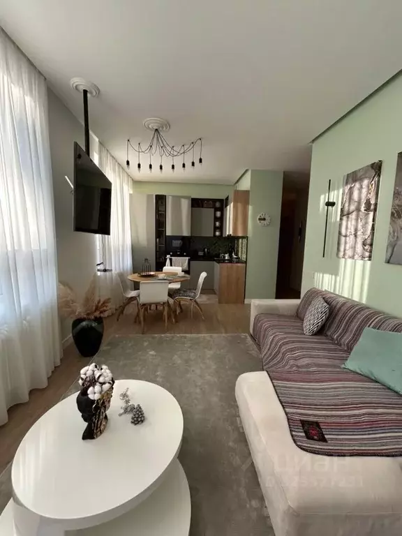 3-к кв. Свердловская область, Екатеринбург просп. Ленина, 8 (84.0 м) - Фото 1