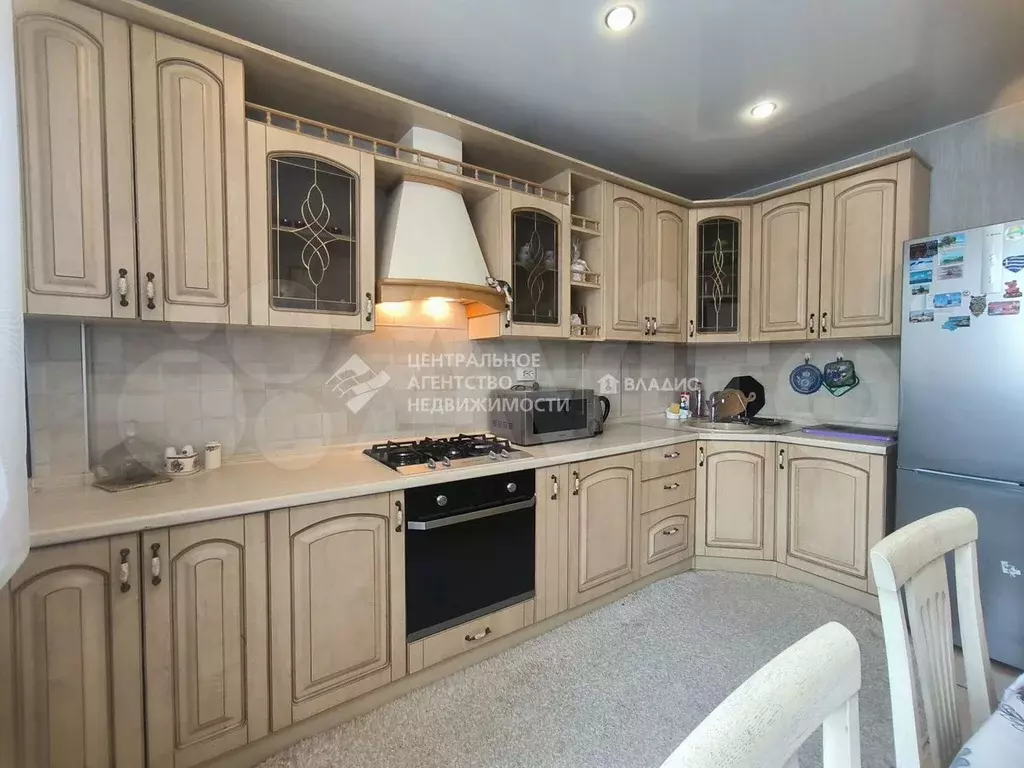 1-к. квартира, 40 м, 6/11 эт. - Фото 0