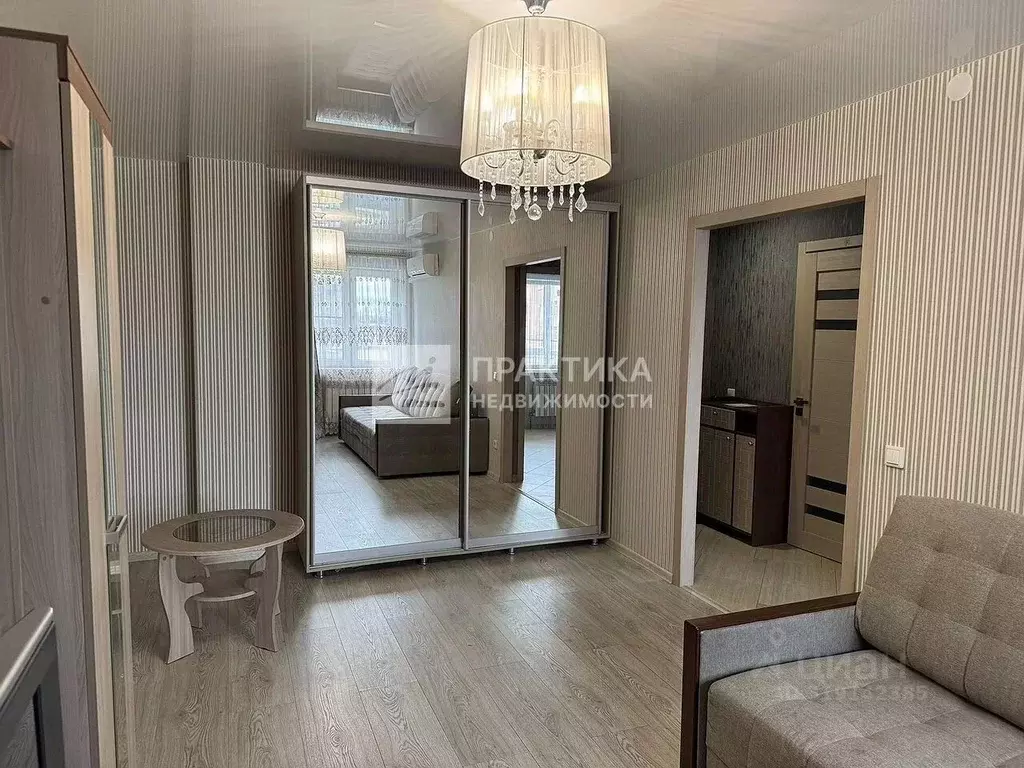 1-к кв. Липецкая область, Липецк ул. И.В. Свиридова, 6 (37.0 м) - Фото 0