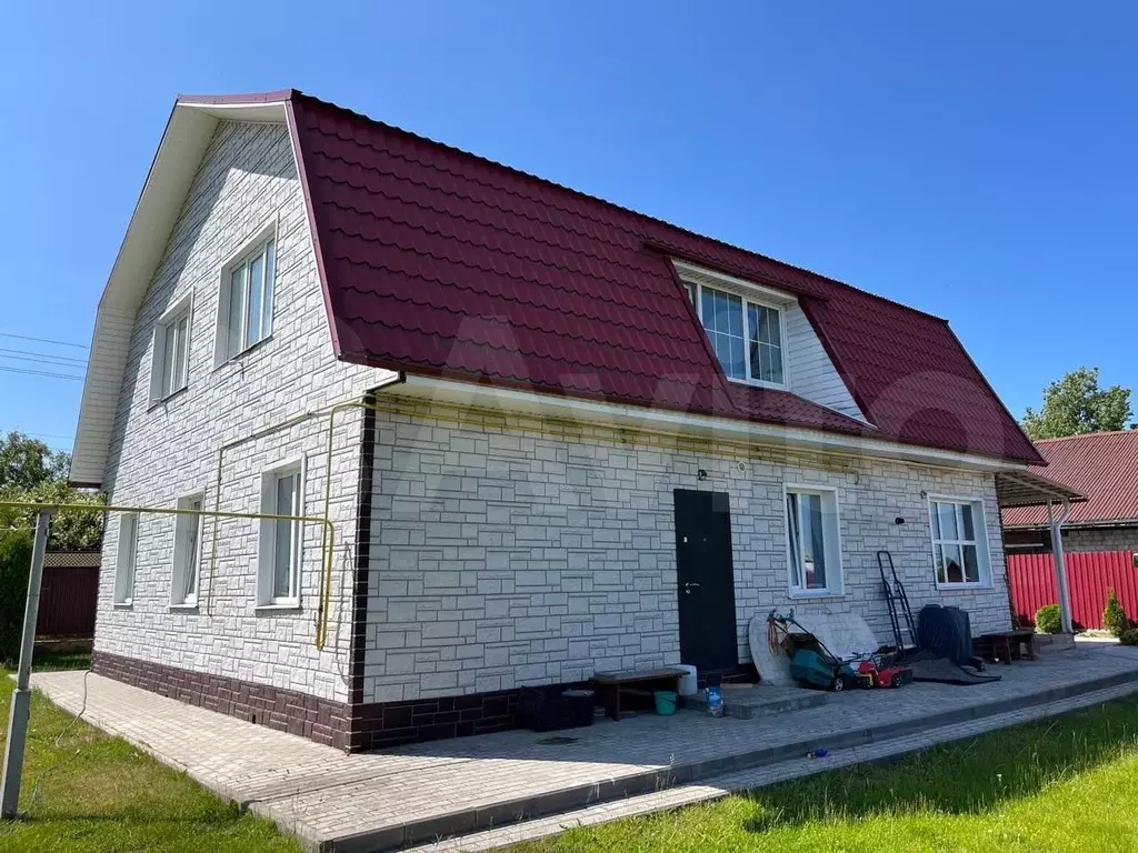 Дом 180 м на участке 9 сот. - Фото 0