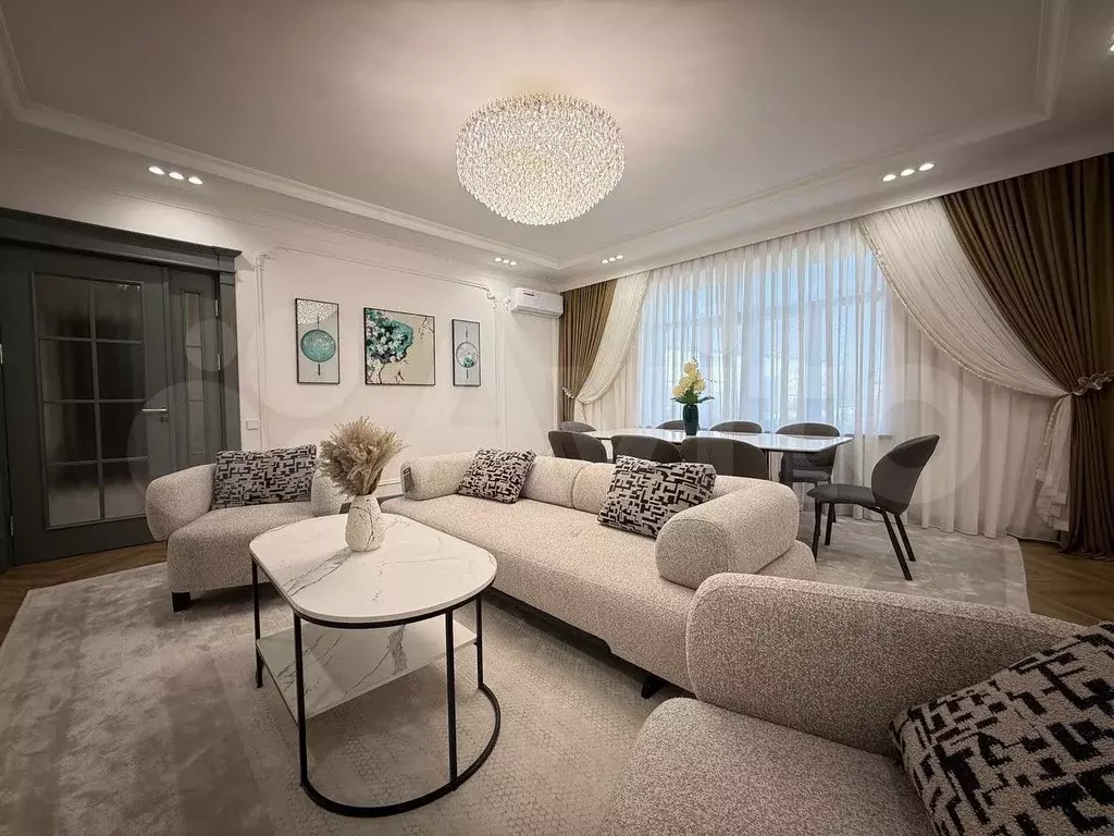 3-к. квартира, 100 м, 3/5 эт. - Фото 0