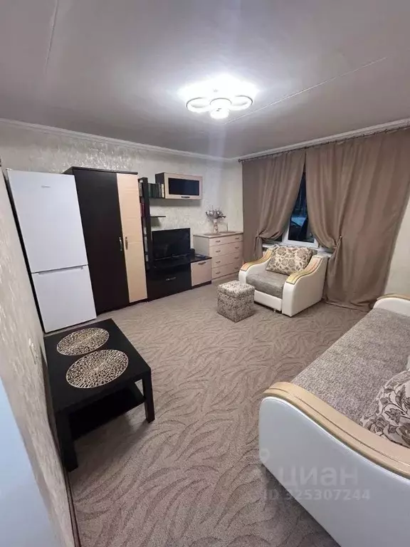 2-к кв. Татарстан, Набережные Челны просп. Мусы Джалиля, 43 (44.0 м) - Фото 1