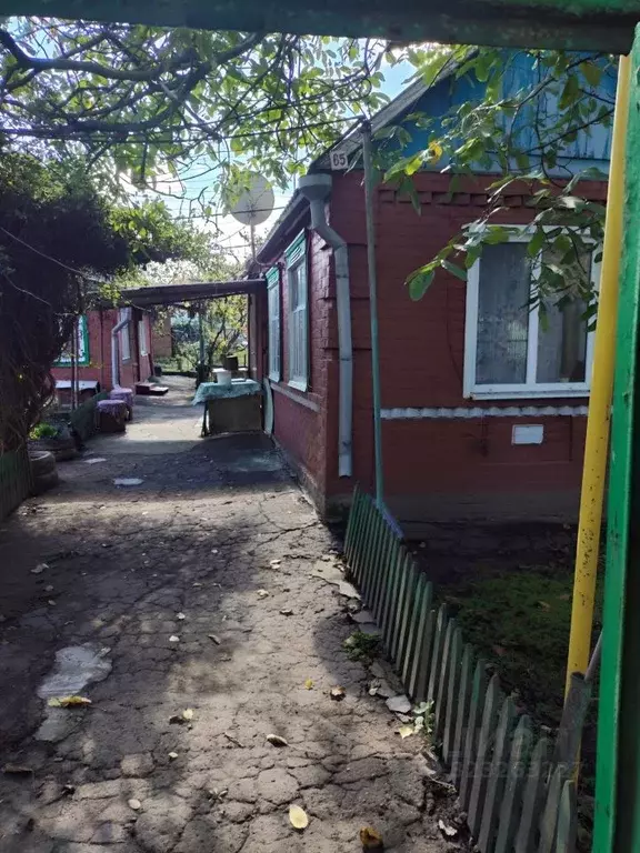 Дом в Ростовская область, Азов Азовский район, ул. Горького (30 м) - Фото 0
